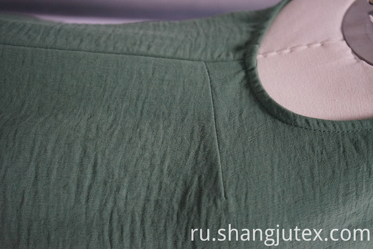 color green of women's top